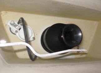 La cisterna del inodoro gotea: principales averías y cómo solucionarlas