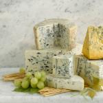 Modrý syr - názvy, výhody a škody