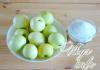 Një recetë e thjeshtë për komposto me mollë për dimër pa sterilizim