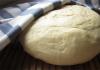 Lenten yeast dough for pies Unleavened lean dough for pies