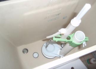Instalación y reparación de cisternas de inodoro.