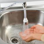 Aeratore per rubinetto: scelta e installazione di un ugello per risparmiare acqua